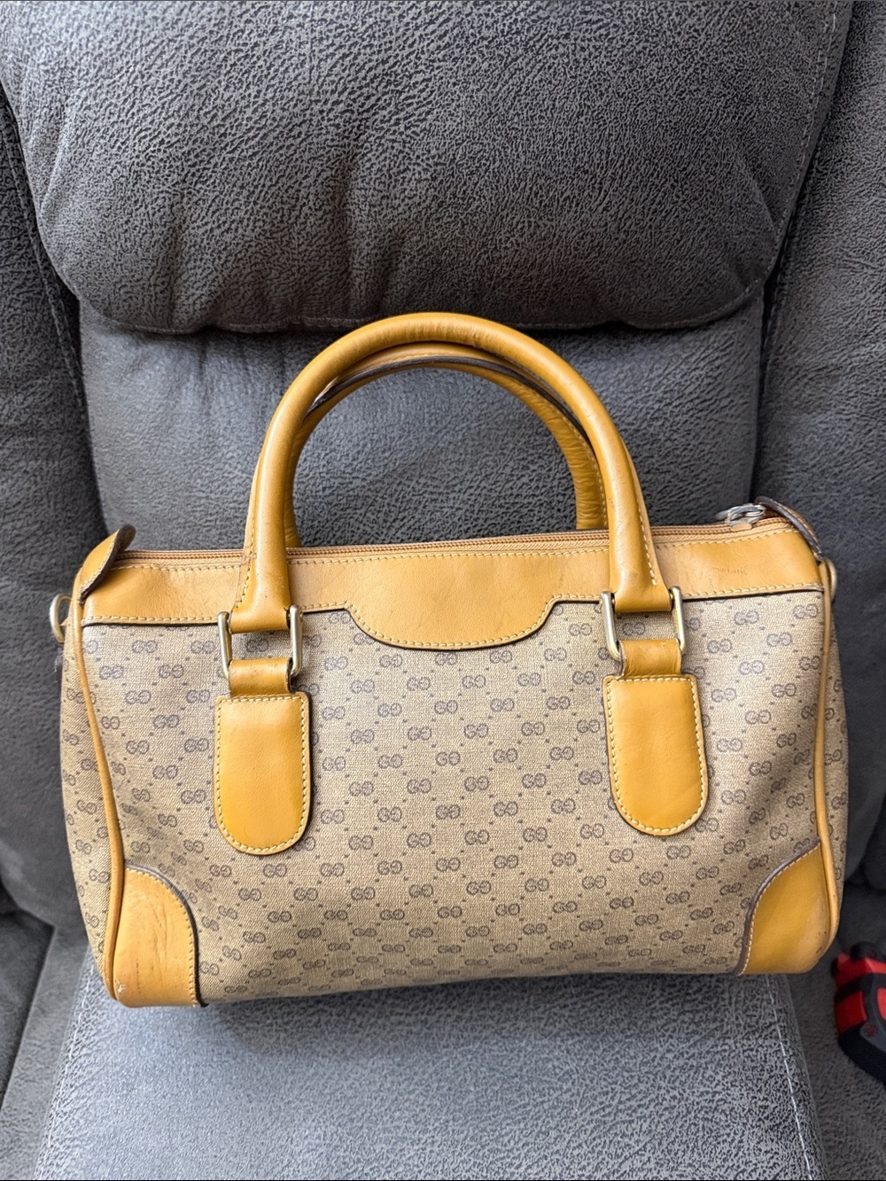 Gucci Classic Monogram Beige and Tan Satchel - Picture 4 of 11